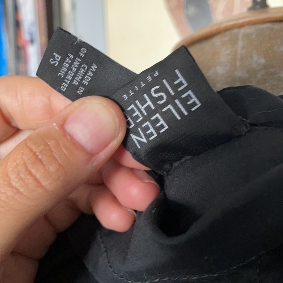 Long sleeve button up dress blouse - Picture 4 of 4